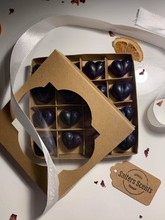 Load image into Gallery viewer, Wax Melt 16 Heart Gift Box
